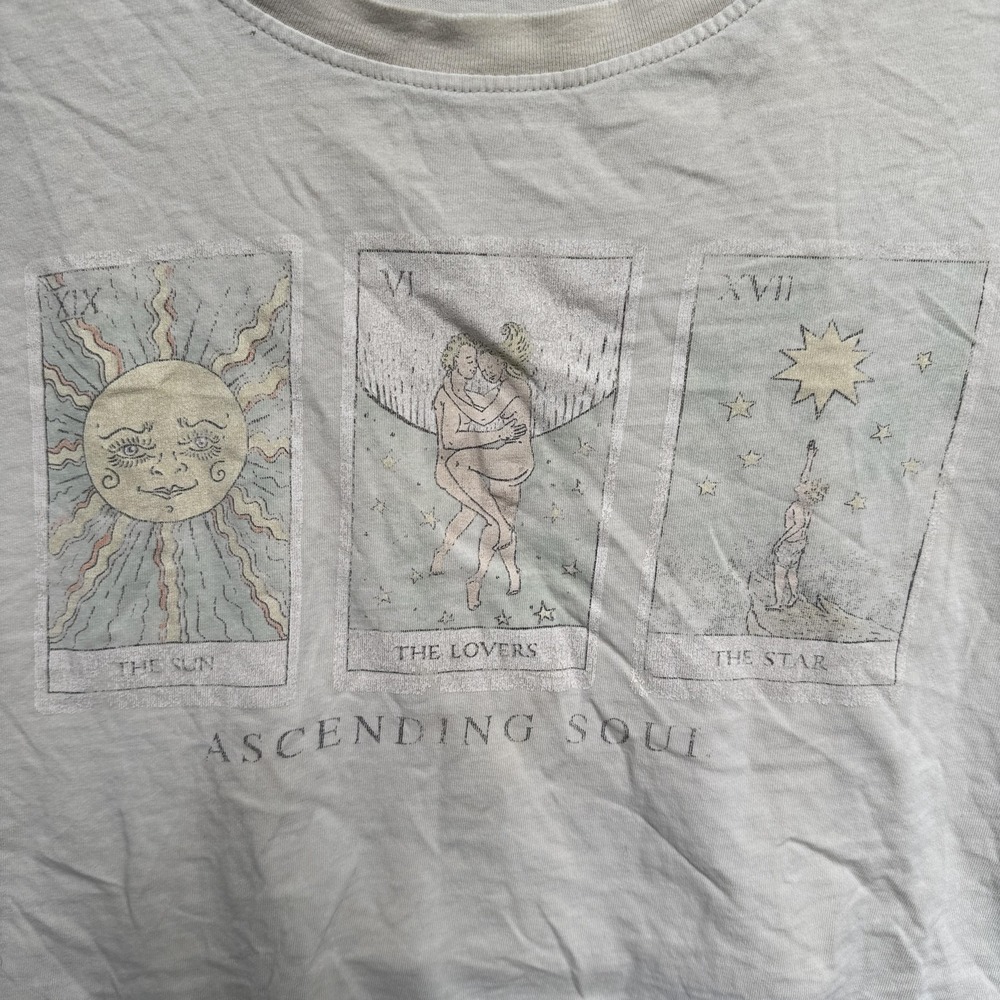 Forever 21 Shirt Womens Medium White Tarot Card Graphic Cropped Distressed Tee - Picture 2 of 6